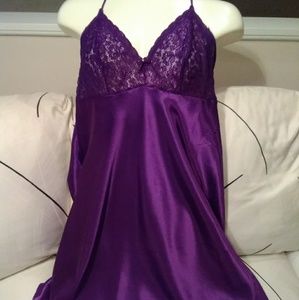 ONLY 1! Intimate Attitudes plus size chemise NWOT